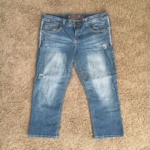 Hydraulic Capri Pants